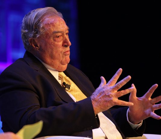 Renowned Conservationist Richard Leakey Dies